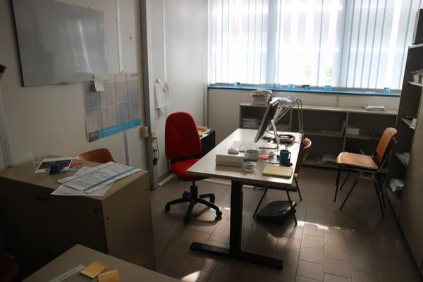 10#2715 Arredi ufficio in vendita - foto 4