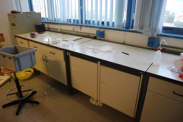 31#2715 Arredi laboratorio in vendita - foto 6