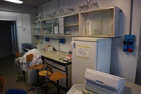 31#2715 Arredi laboratorio in vendita - foto 8