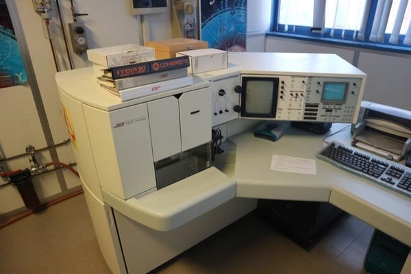 33#2715 Arredi laboratorio in vendita - foto 11