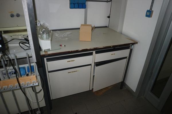 36#2715 Arredi laboratorio in vendita - foto 4