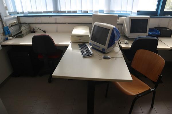 8#2715 Arredi laboratorio in vendita - foto 5