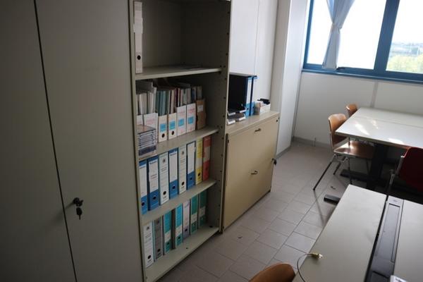 54#2716 Arredi ufficio in vendita - foto 5