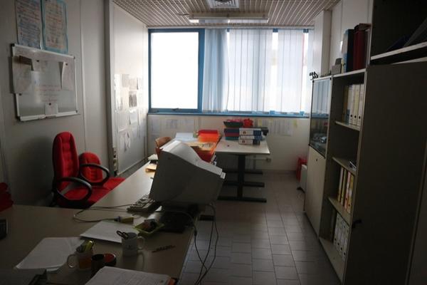 67#2716 Arredi ufficio in vendita - foto 3