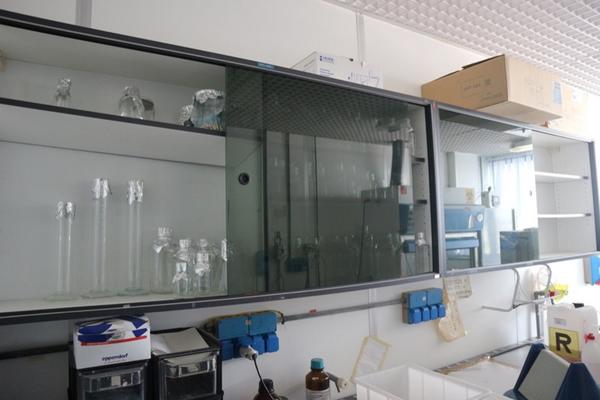 10#2717 Attrezzature e arredi laboratorio in vendita - foto 1