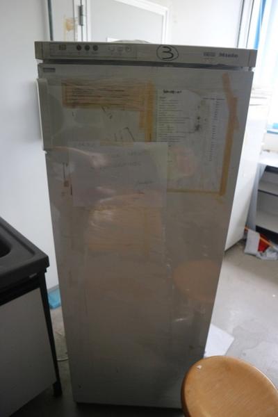 10#2717 Attrezzature e arredi laboratorio in vendita - foto 15