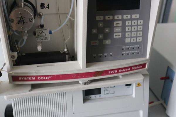 11#2717 Arredi e strumenti laboratorio in vendita - foto 15