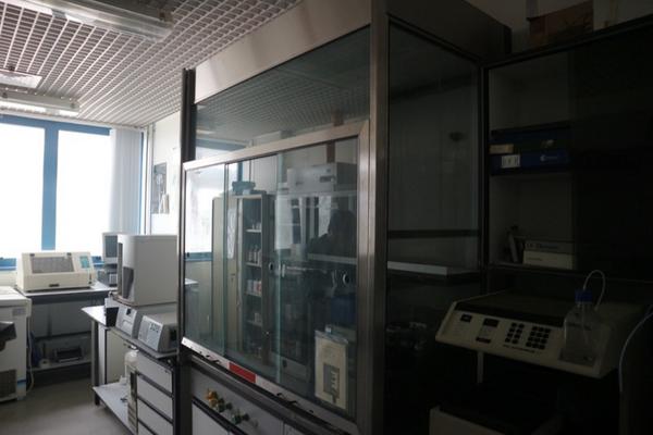 11#2717 Arredi e strumenti laboratorio in vendita - foto 34