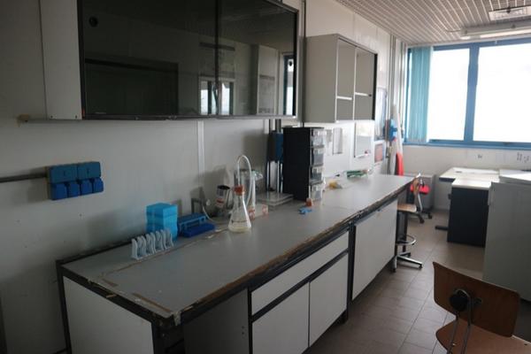 30#2717 Arredi laboratorio in vendita - foto 3