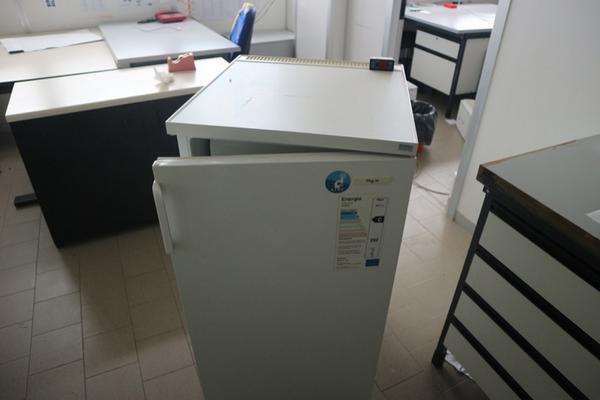 30#2717 Arredi laboratorio in vendita - foto 5