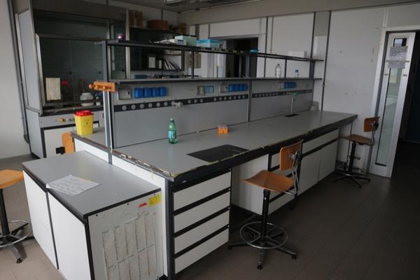 49#2718 Arredi da laboratorio in vendita - foto 5