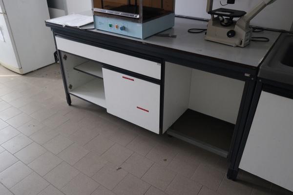 50#2718 Arredi e strumetni da laboratorio in vendita - foto 6