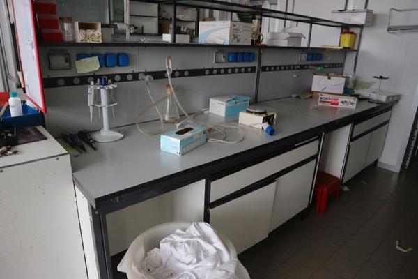 52#2718 Arredi e attrezzatura da laboratorio in vendita - foto 8