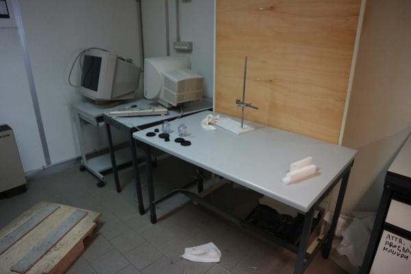 60#2718 Arredi da laboratorio in vendita - foto 5