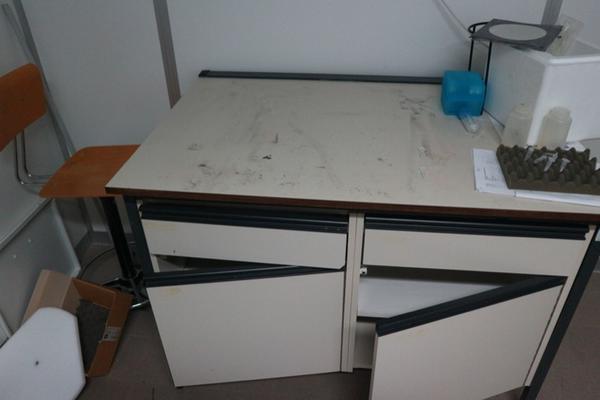 62#2718 Arredi da laboratorio in vendita - foto 4