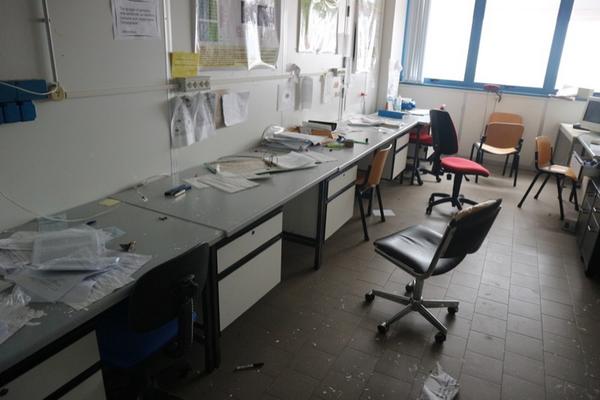 65#2718 Arredi ufficio in vendita - foto 1