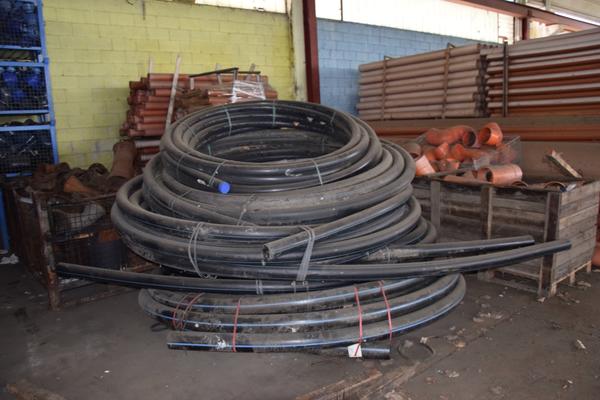 16#2738 Tubi in materiale plastico in vendita - foto 18