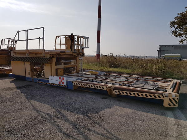 9#2740 Cargo Loader Lantis in vendita - foto 1
