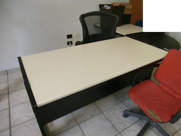 1#2746 Arredi e attrezzature ufficio in vendita - foto 4