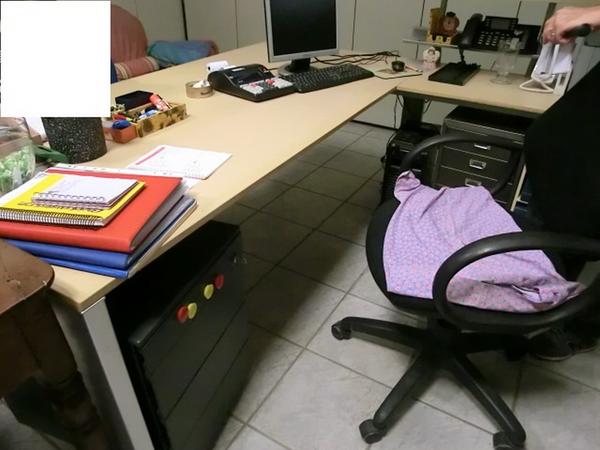 34#2746 Arredi e attrezzature ufficio in vendita - foto 17