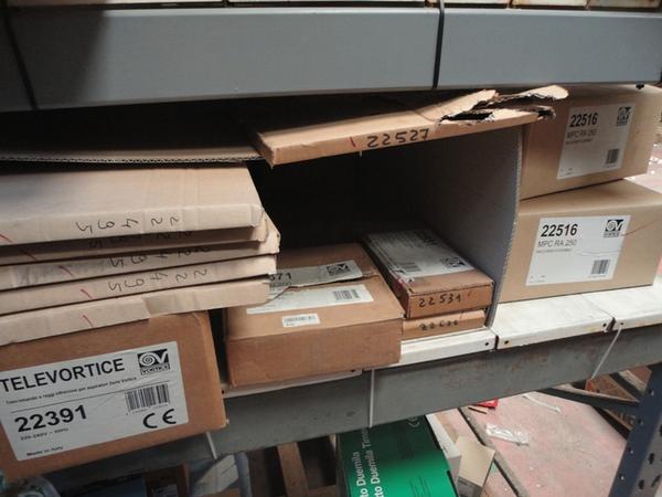 16#2756 Materiale elettrico Iboco e Vortice in vendita - foto 24