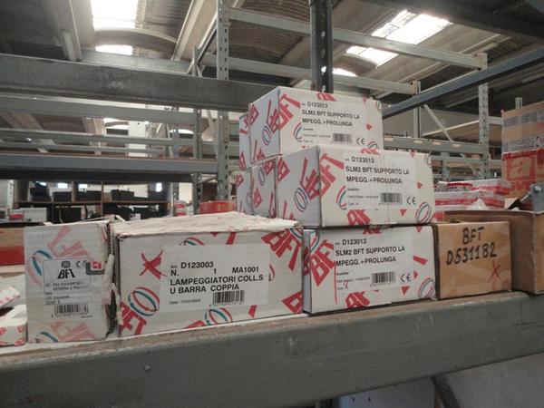 20#2756 Materiale elettrico Mareco BFT e Beghelli in vendita - foto 4