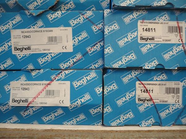 20#2756 Materiale elettrico Mareco BFT e Beghelli in vendita - foto 7
