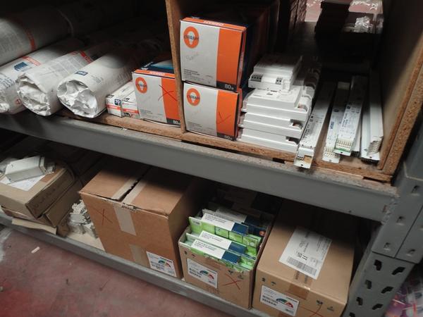 21#2756 Materiale elettrico Osram in vendita - foto 7