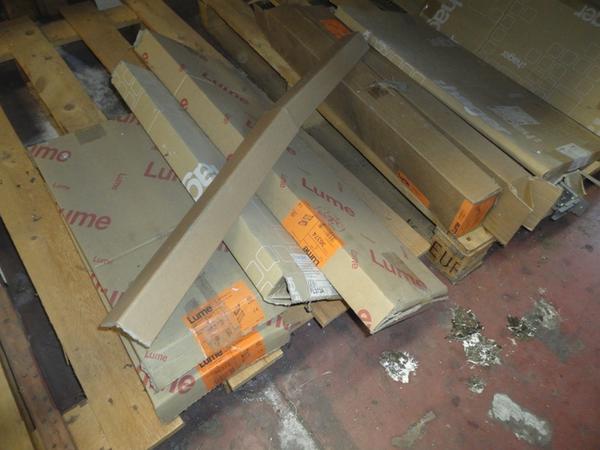 26#2756 Materiale elettrico in vendita - foto 44