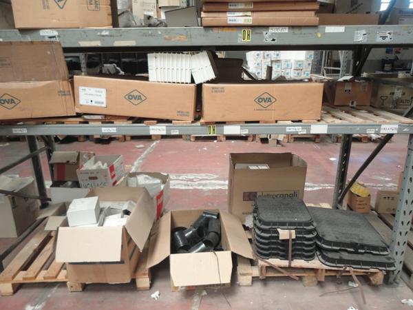 26#2756 Materiale elettrico in vendita - foto 48
