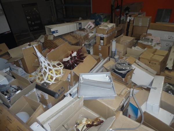 27#2756 Materiale elettrico in vendita - foto 38
