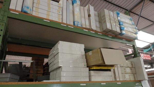 114#2759 Utensili da lavoro e colla in vendita - foto 6
