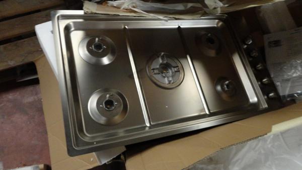 117#2759 Piani cottura Whirlpool e Ariston in vendita - foto 1