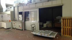 Giardina painting cabin - Lot 138 (Auction 2759)