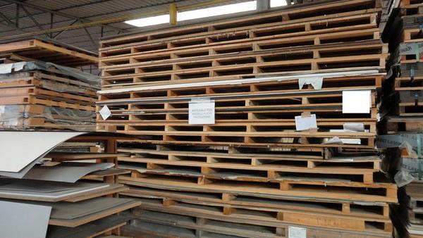 18#2759 Bancali di lastre laminati in vendita - foto 1