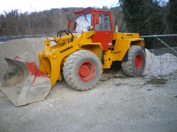 29#2762 Terna Hanomag 44 C in vendita - foto 1