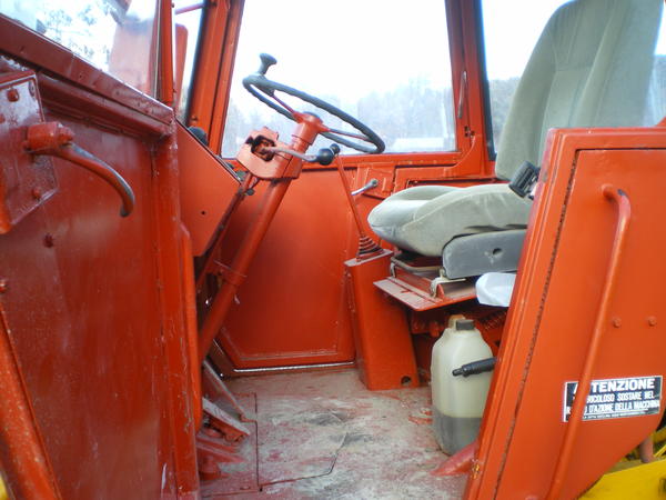 29#2762 Terna Hanomag 44 C in vendita - foto 2