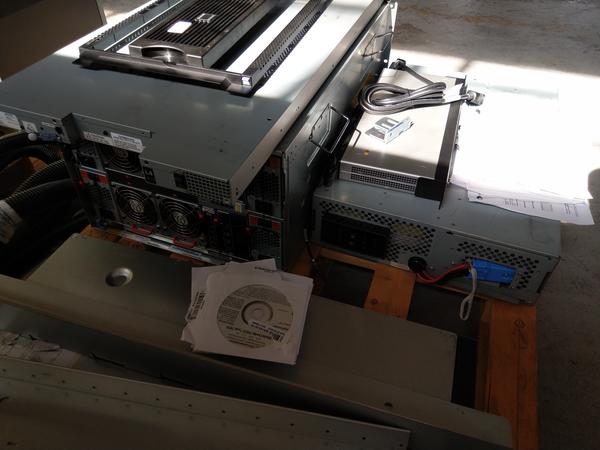 4#2763 Gruppo di continuitࠥ Ibm System Storage in vendita - foto 3