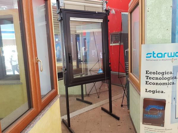 1#2775 Attrezzatura e accessori produzione serramenti in vendita - foto 6