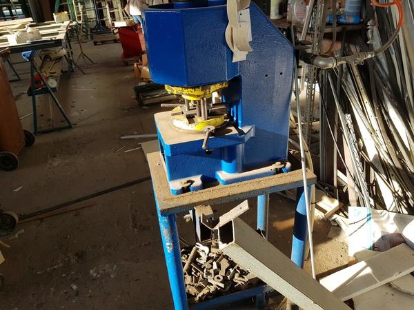 2#2775 Macchinari e attrezzature produzione serramenti in vendita - foto 43