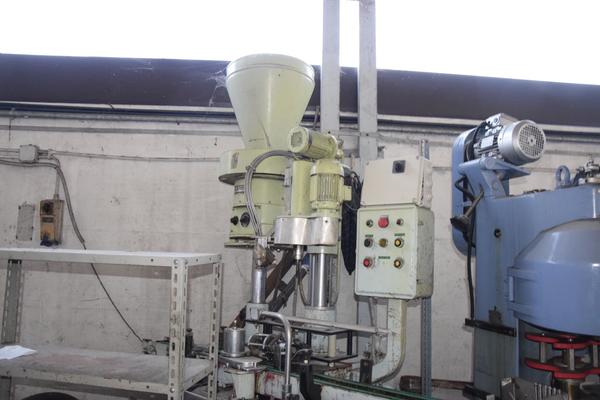 16#2786 Tappatrice Ronchi in vendita - foto 3