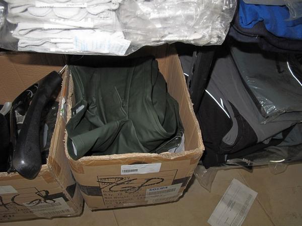2#2797 Abbigliamento da lavoro in vendita - foto 18