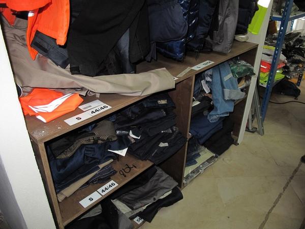 2#2797 Abbigliamento da lavoro in vendita - foto 23