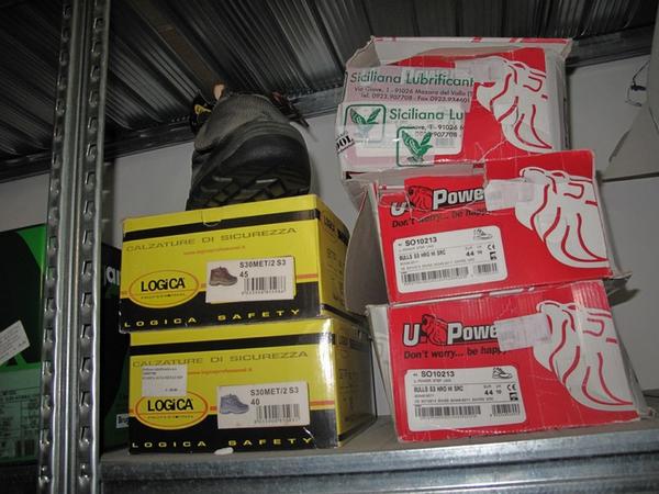 2#2797 Abbigliamento da lavoro in vendita - foto 27