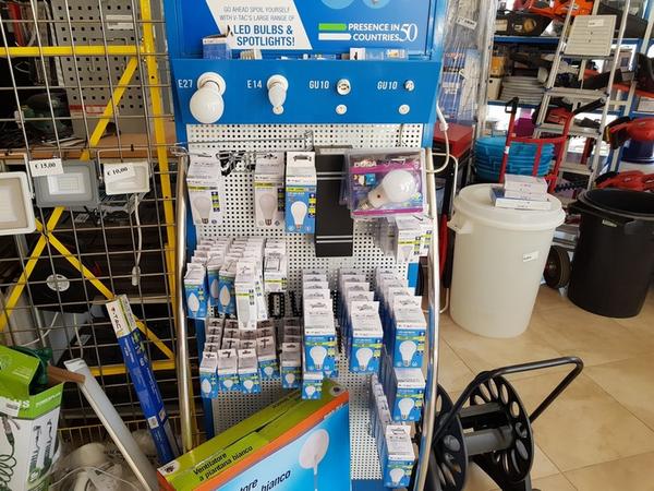7#2797 Lampadine in vendita - foto 2