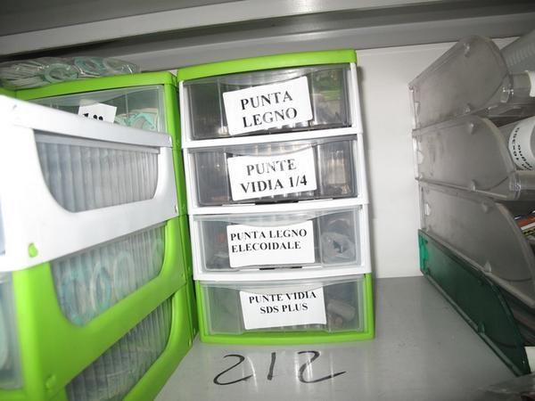 9#27970 Elementi e attrezzature ferramenta in vendita - foto 68