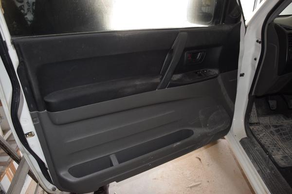 12#2799 Autovettura Mitsubishi Pajero in vendita - foto 11