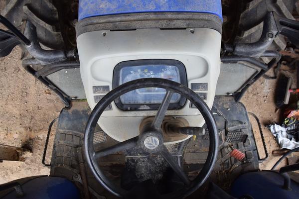 15#2799 Trattore New Holland 40-20 in vendita - foto 11