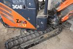 Image 13 - Hitachi mini excavator - Lot 16 (Auction 2799)
