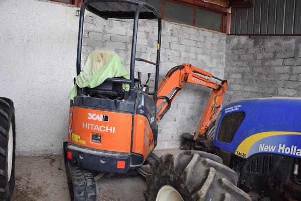 16#2799 Miniscavatore Hitachi in vendita - foto 1